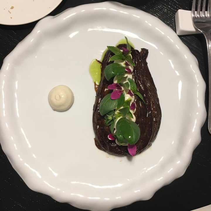 photo of Capra e Cavoli vegetariano, vegano e pesce Melanzana Laccata Con Tofu Alle Erbe shared by @mintypig on  15 Jun 2022 - review