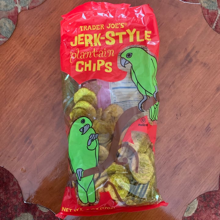 photo of Trader Joe's Trader Joe's Jerk-Style Plantain Chips shared by @bananarosie on  24 Nov 2020 - review