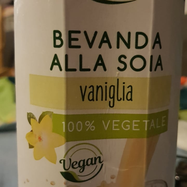 review photo of Fior di Natura Bevanda alla Soia Vaniglia shared by @leimawi on 31 Dec 2021 - review
