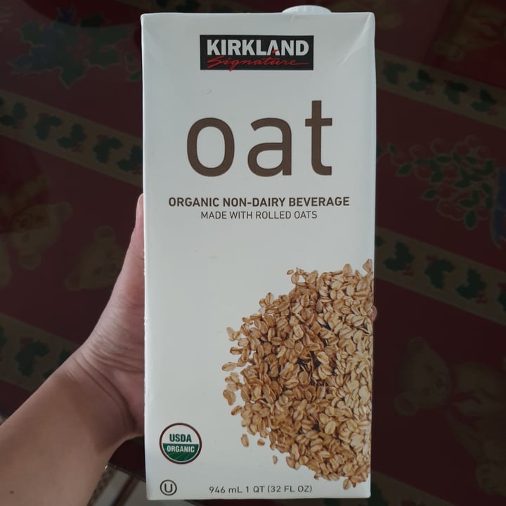 review photo of Kirkland Signature Oat Milk shared by @imdanauknow on 02 Jul 2022 - review