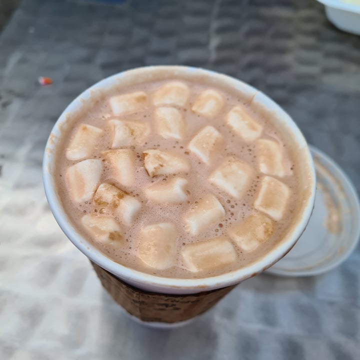 photo of Cinnaholic (Permanently Closed) Hot cocoa shared by @sofihuasteca on  06 Mar 2022 - review
