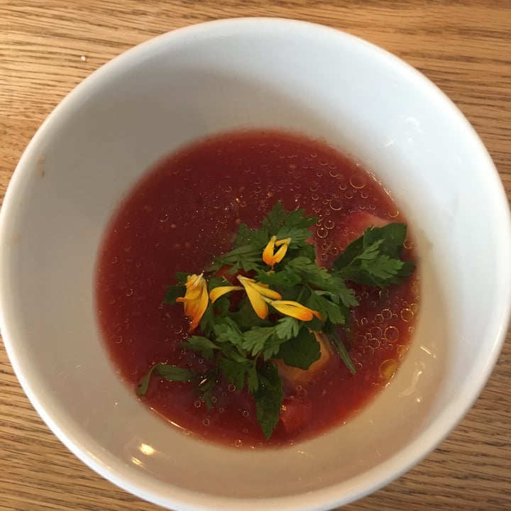 photo of Lyle's Vesuvio Tomato Gazpacho shared by @mintypig on  03 Aug 2022 - review