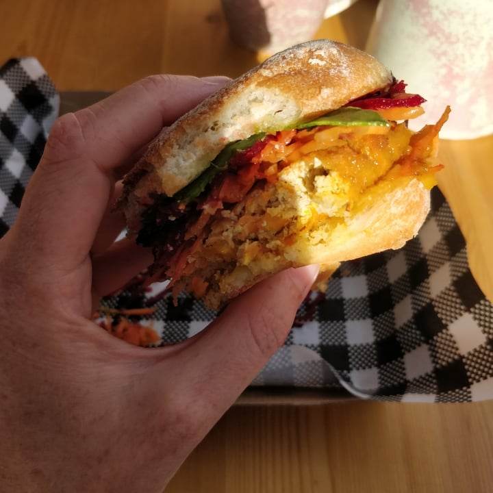 photo of Sonny Café (House of Sonny) Tofu Burger shared by @melbournevegan on  13 Mar 2022 - review