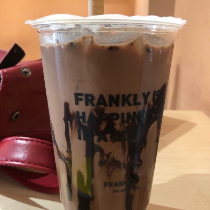 photo of Frankly Bubble Tea & Coffee Caffè mocha freddo (latte di soia) shared by @teresamoretti on  25 Apr 2022 - review