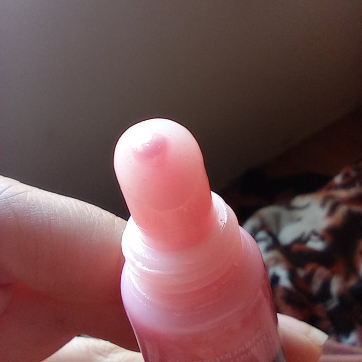 review photo of Natura Faces Gloss shared by @mercabitch on 05 Oct 2020 - review
