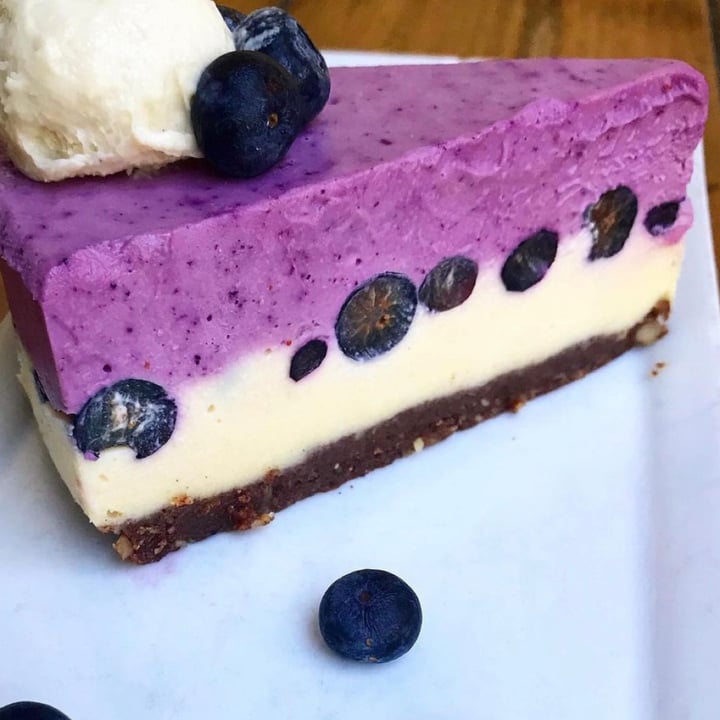 photo of SunCafe Blueberry Cheesecake shared by @sarahlea on  31 Mar 2021 - review