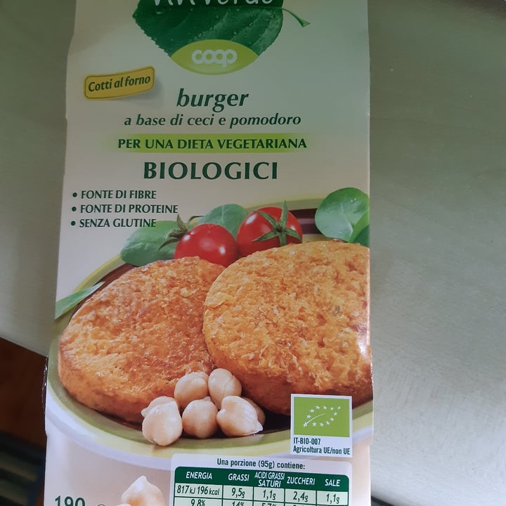 photo of Vivi Verde Coop Burger ceci e pomodoro shared by @lafranzy on  05 Jun 2022 - review