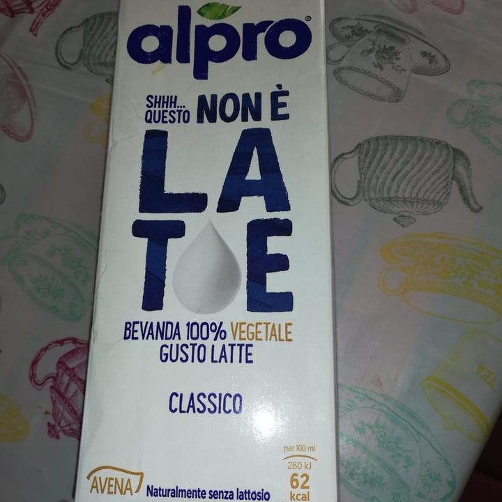 photo of Alpro This is Not Milk Classic Questo Non è Late Classico shared by @antonella58 on  30 Jun 2022 - review