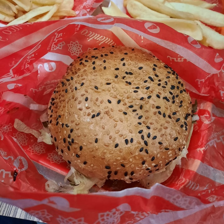 review photo of Shami shawarma unicenter Combo Hamburguesa De Falafel shared by @cian on 18 Jul 2021 - review