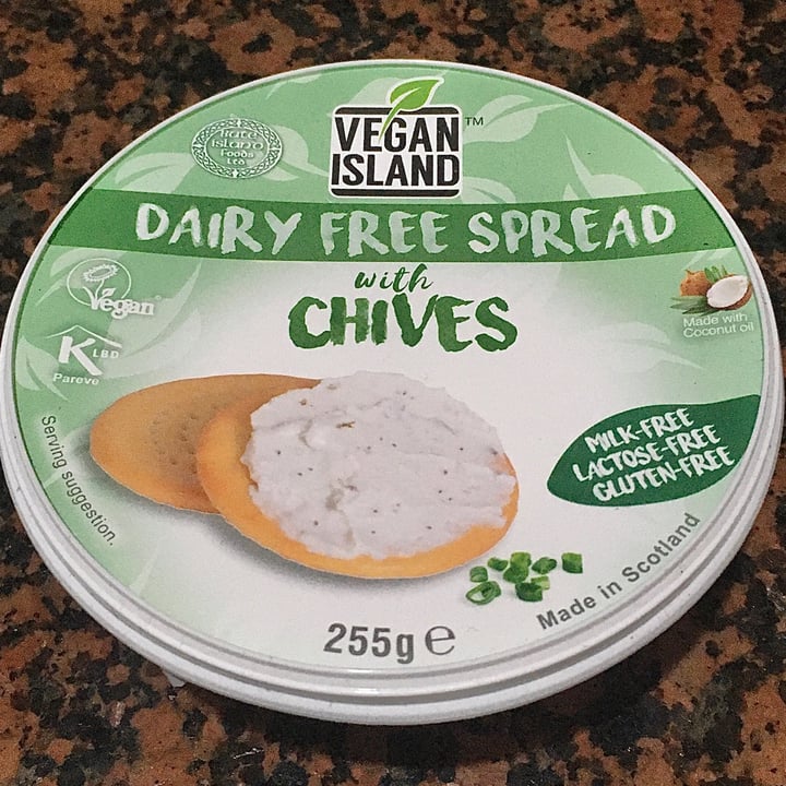review photo of Vegan Island Chives Vegan Spread shared by @vgnisme on 29 Jan 2022 - review