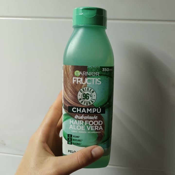review photo of Garnier Aloe Vera Hair Food Shampoo shared by @crissssss on 06 Oct 2022 - review