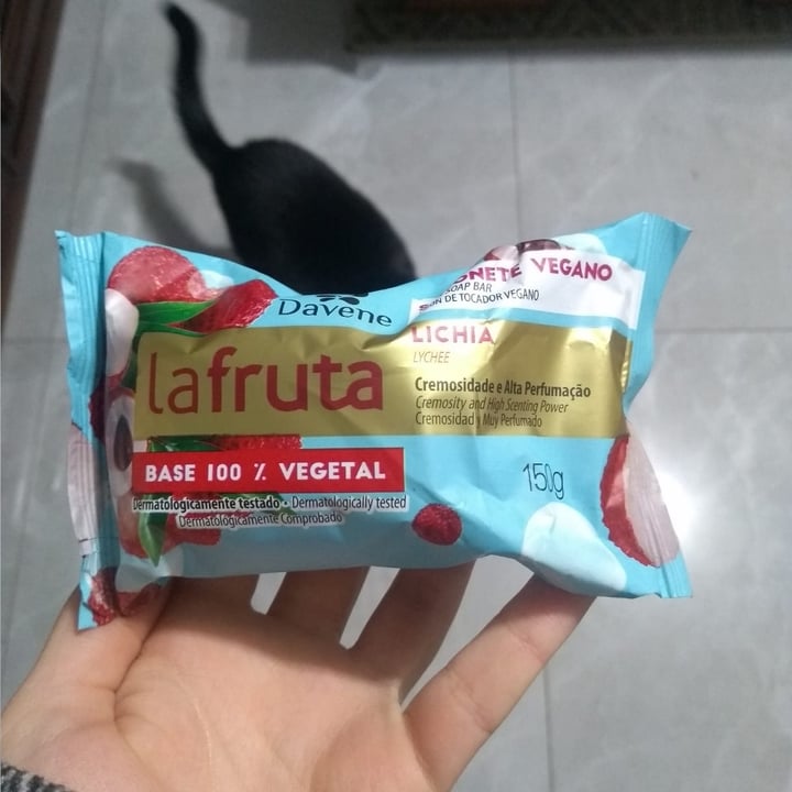photo of Davene Sabonete Vegetal Daneve Lá Fruta Lichia shared by @darlanmacedo on  12 Jul 2022 - review