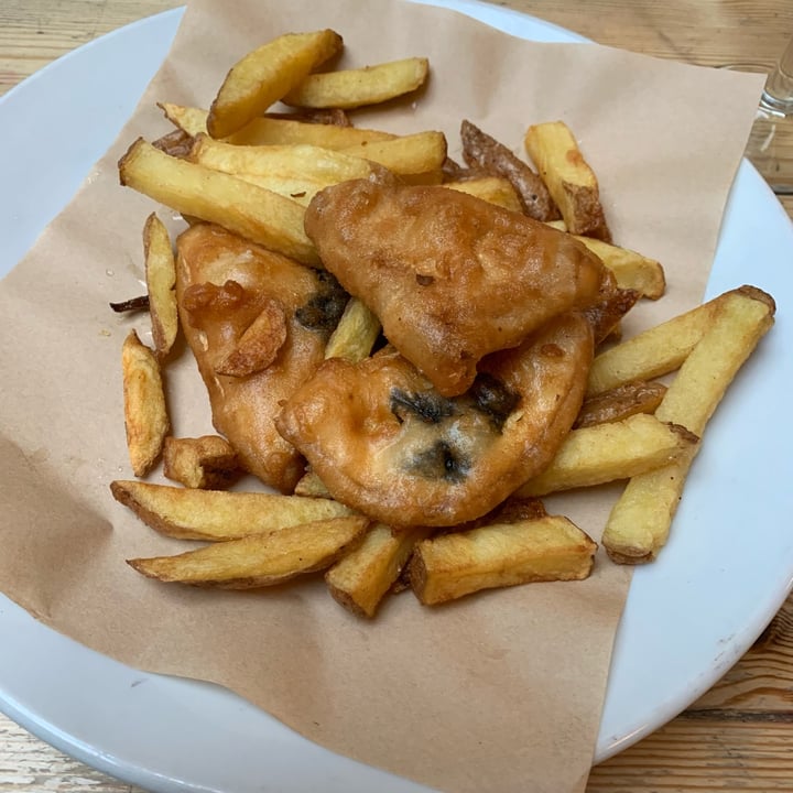 photo of Mono Tofish and chips shared by @jashment on  24 Jun 2022 - review