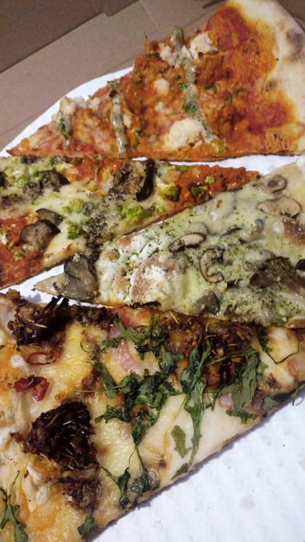 photo of Screamer's Pizzeria Pizza shared by @yasminbee on  09 Sep 2019 - review