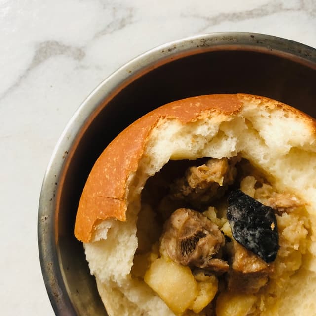 菜肴“Miso Potato Mushroom Bun”的照片