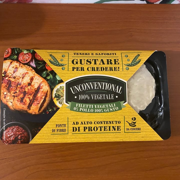 photo of Unconventional Filetti Vegetali 0% Pollo 100% Gusto - Plant Based Fillet shared by @microzuzzi on  31 Aug 2022 - review