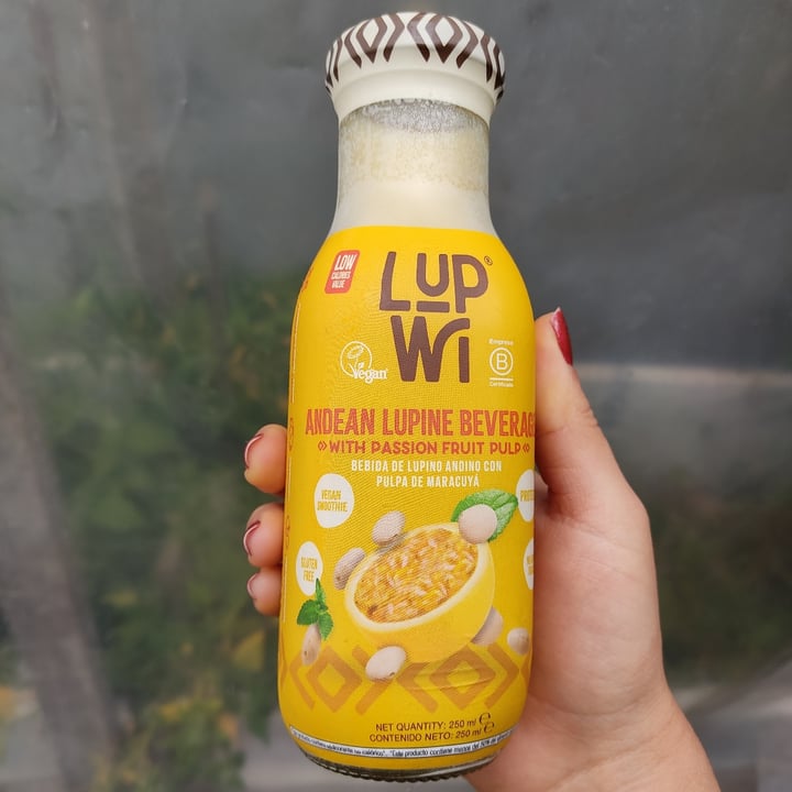 review photo of LupWi Bebida de Lupino Andino con Pulpa de Maracuyá shared by @nikypuchita22 on 26 Feb 2022 - review
