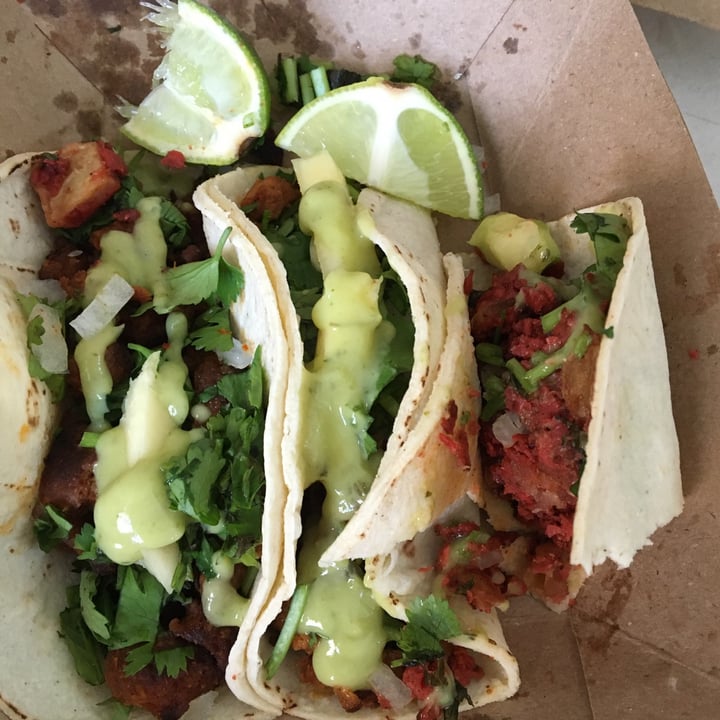 review photo of Voraz Tacos De Pastor Y Papa Con Chorizo shared by @daniadame on 17 Nov 2020 - review
