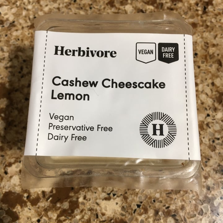 photo of Herbivore Cashew Cheesecake Lemon shared by @mailidyer on  15 May 2020 - review