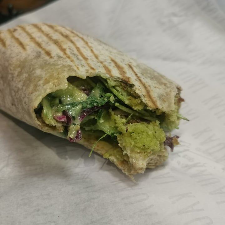 photo of Kauai Avo falafel wrap shared by @eltico on  03 Oct 2021 - review