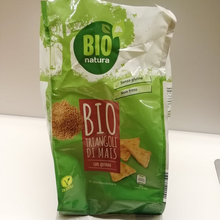 review photo of Bio Natura Bio triangoli di mais con quinoa shared by @steste on 17 Dec 2022 - review