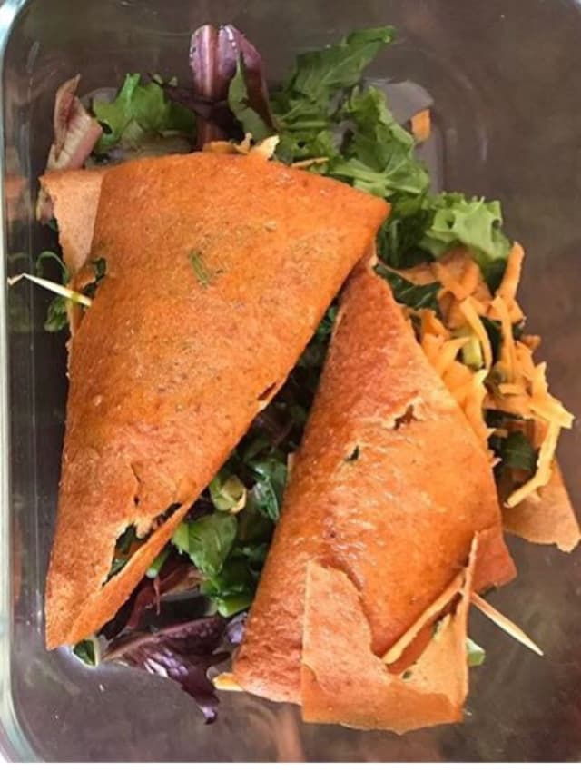 「Raw Fruit Wraps」の料理の写真