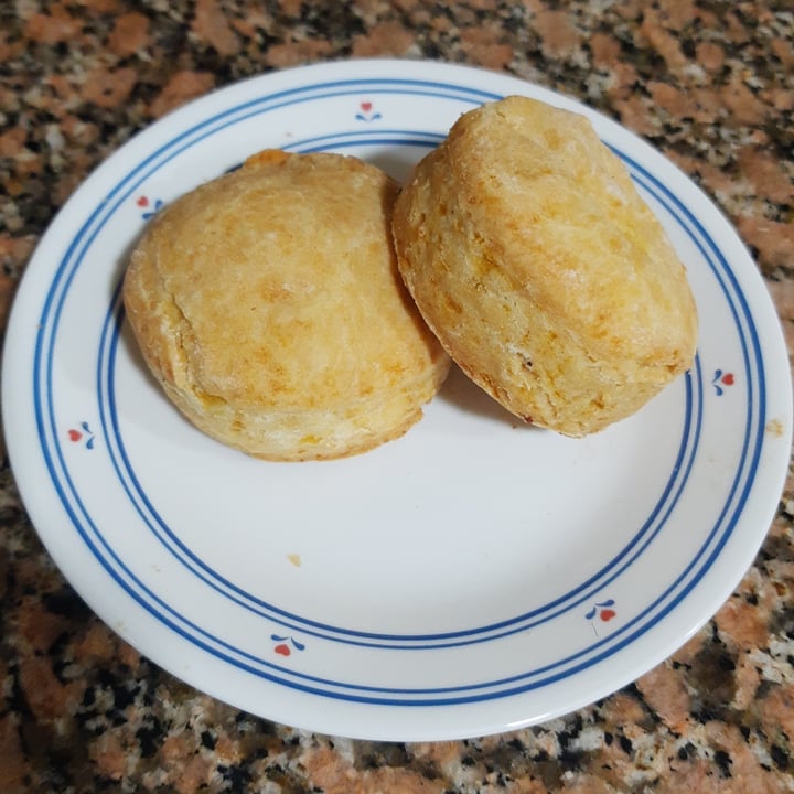 photo of Craft Vegan Bakery Scon  de queso vegano shared by @chelldu on  20 Feb 2022 - review