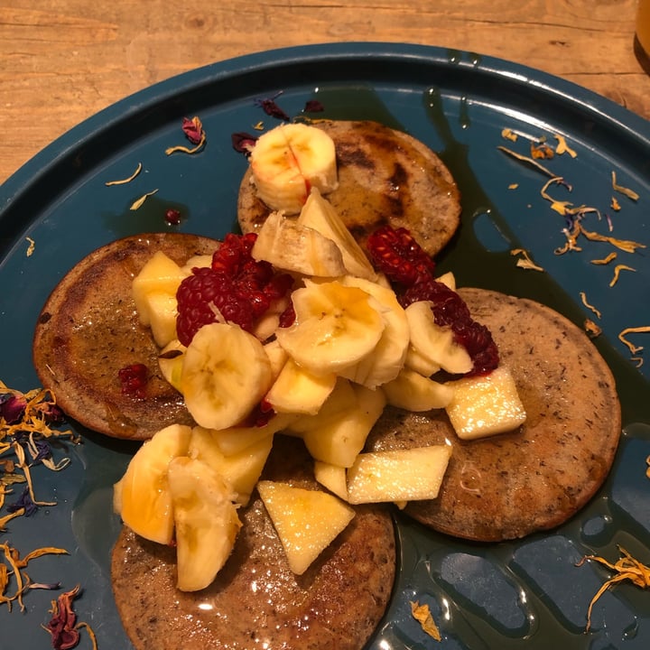 photo of Uno Caffé Olistico Vegan pancakes shared by @testurlife on  13 Mar 2022 - review