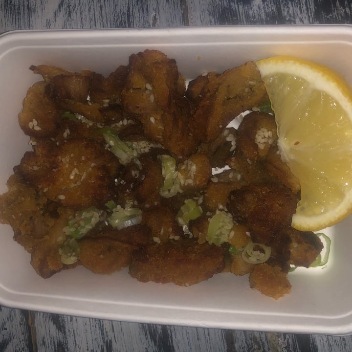 photo of Bamboo Plant Power - Plant Based Vegan Restaurant Calamari & Slaw shared by @magdawrpa on  12 Sep 2022 - review