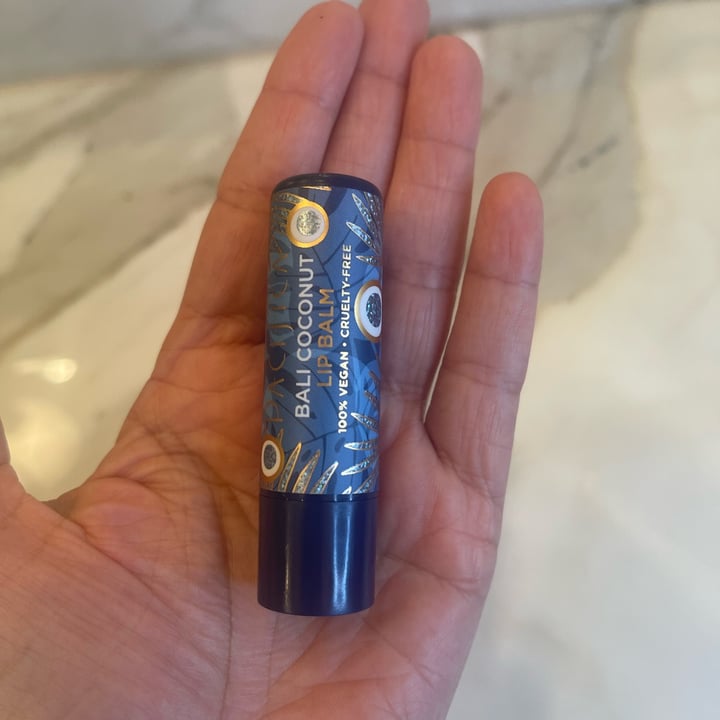 photo of Pacifica Bali Coconut Lip Balm shared by @polliver on  12 Jan 2022 - review
