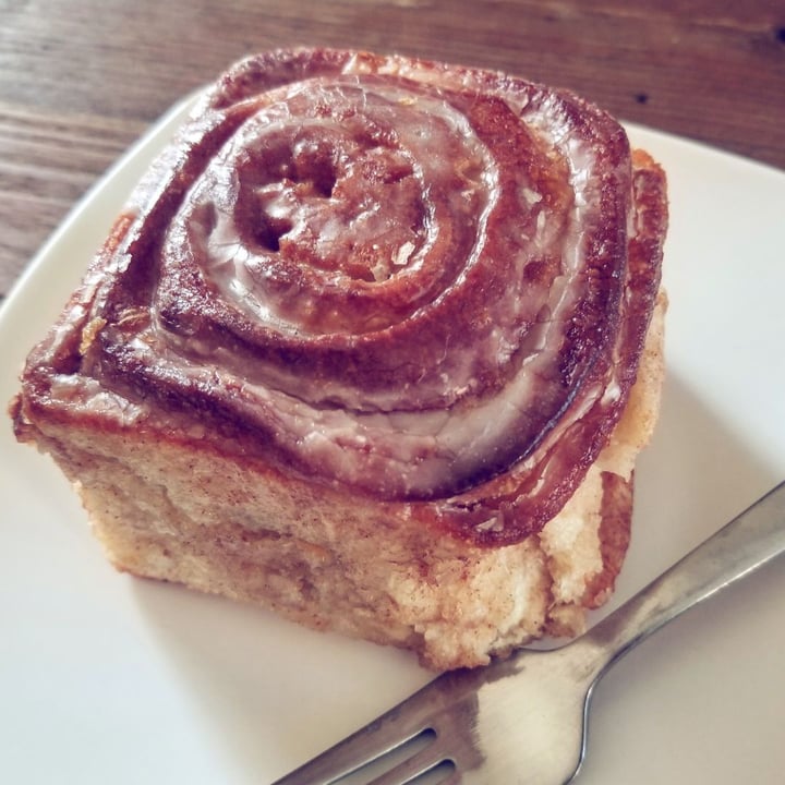 photo of New Pioneer Coop Cinnamon Roll shared by @shaykayg on  02 Apr 2020 - review