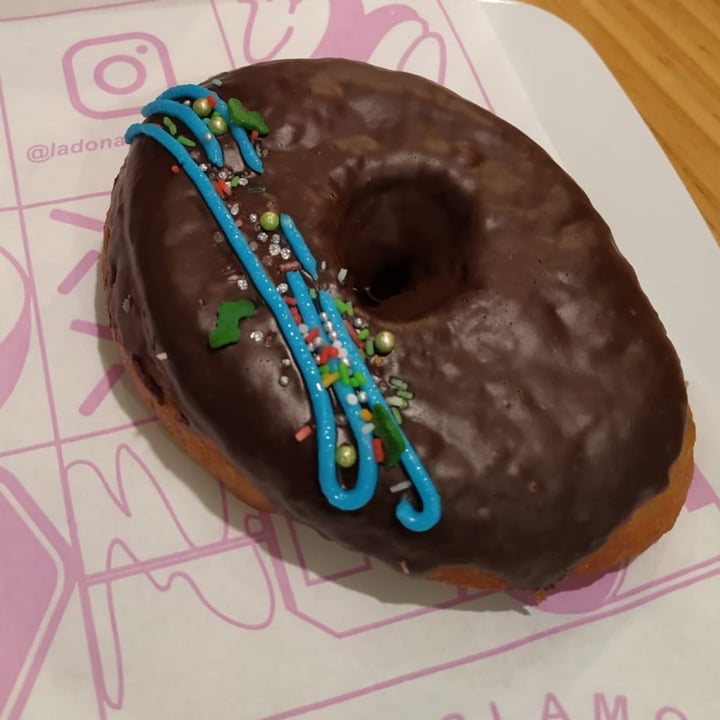 review photo of GARDENS HOUSE CAFE donut chocolate shared by @alexrod on 15 Dec 2022 - review