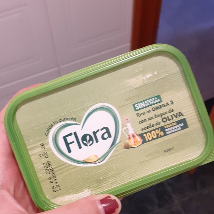 review photo of Flora Flora Margarina Toque Aceite de Oliva shared by @sara6 on 14 Jul 2022 - review