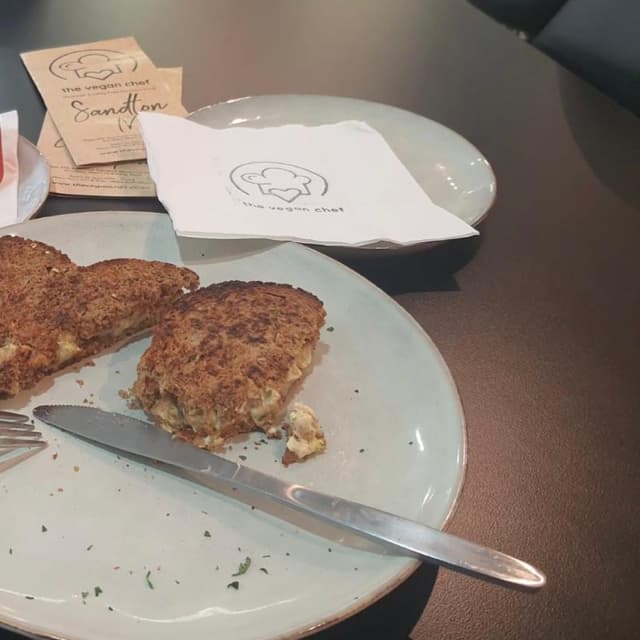 菜肴“Chickn, Mayo Vacon toastie”的照片