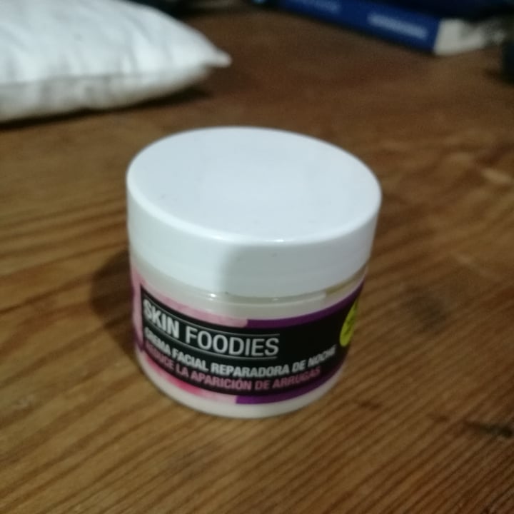review photo of Cien Skin Foodies Crema Facial Reparadora De Noche shared by @tuk on 09 May 2022 - review
