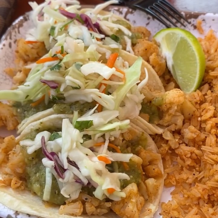 photo of Disneyland Cauliflower Tacos W Rice + Beans shared by @veganlita on  17 Jan 2022 - review