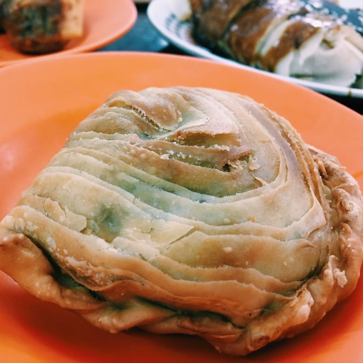 photo of Blue Boy Vegetarian Food Centre Curry Puff shared by @scynsa on  11 Jan 2021 - review