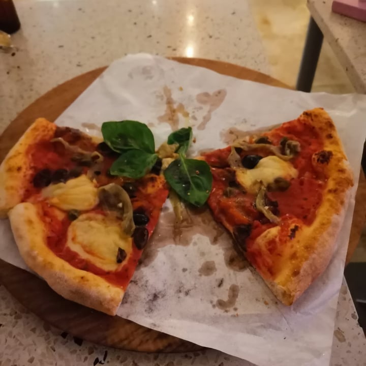 photo of KYND COMMUNITY Pizza Puttanesca shared by @andreas06 on  22 Jul 2020 - review