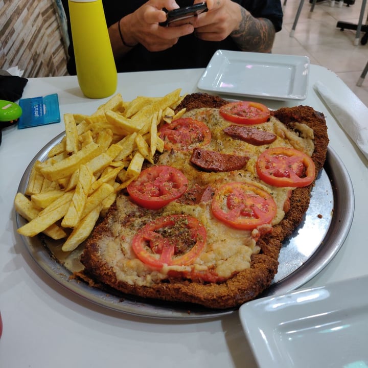 photo of Loving Hut Microcentro Milanesa napolitana con papas fritas shared by @xpokedoll on  29 Mar 2020 - review