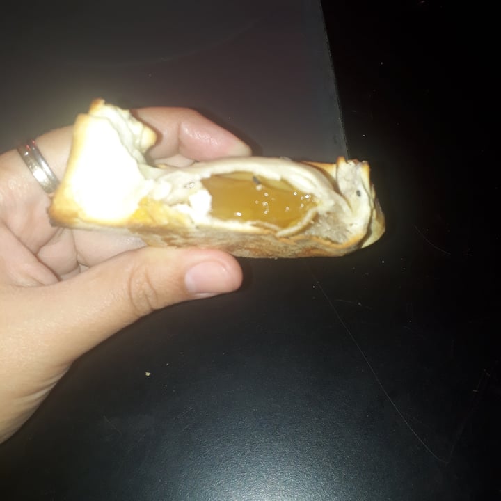 review photo of Empanadas de 10 - San Justo Pastelitos Vegano shared by @sritawolf93 on 04 Dec 2020 - review
