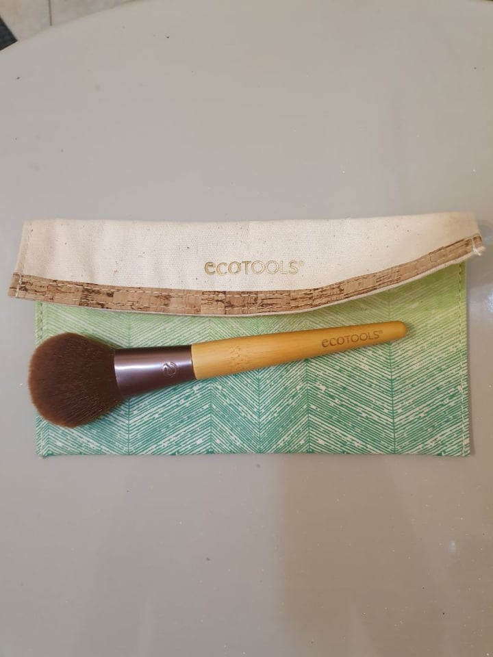 photo of EcoTools Brocha de Maquillaje shared by @an on  20 Dec 2019 - review