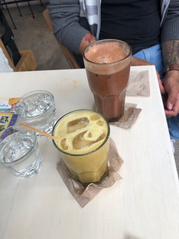photo of Café Vegetal Chocolate semi amargo con cardamomo shared by @virimiros on  07 Mar 2020 - review