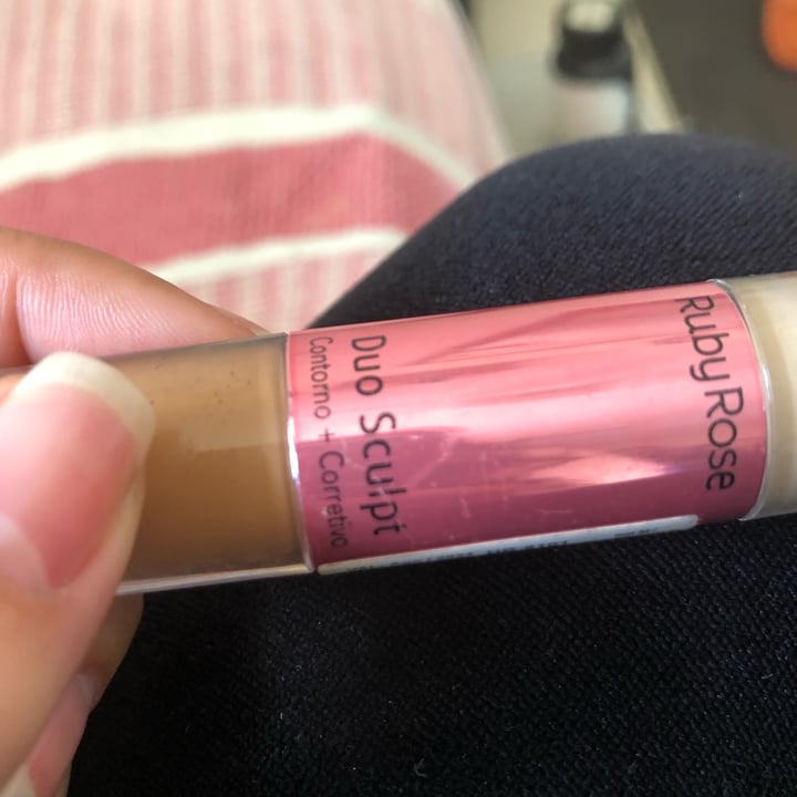 review photo of RubyRose Contorno e corretivo shared by @fernandaaa on 23 Jul 2022 - review