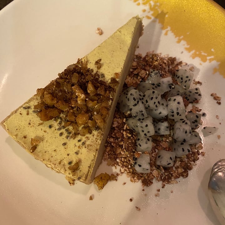 review photo of Afterglow By Anglow Raw ‘Cheese’ Cake shared by @veggieburger on 26 Nov 2020 - review