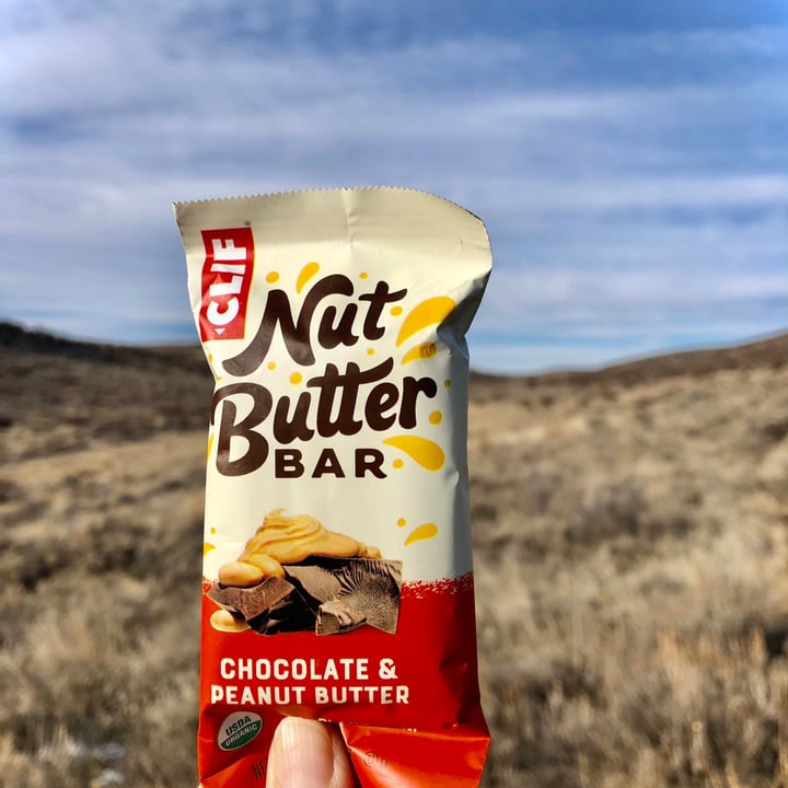 photo of Clif Bar Chocolate and Peanut Butter Bar shared by @yumi on  25 Dec 2020 - review
