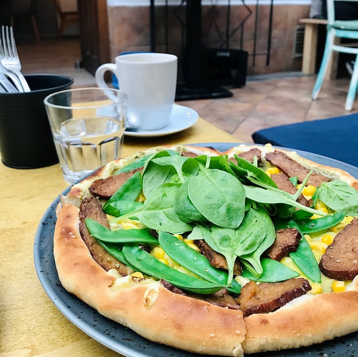review photo of Balans Bistro Pizza Spinach shared by @brombeerwal on 29 Jul 2020 - review