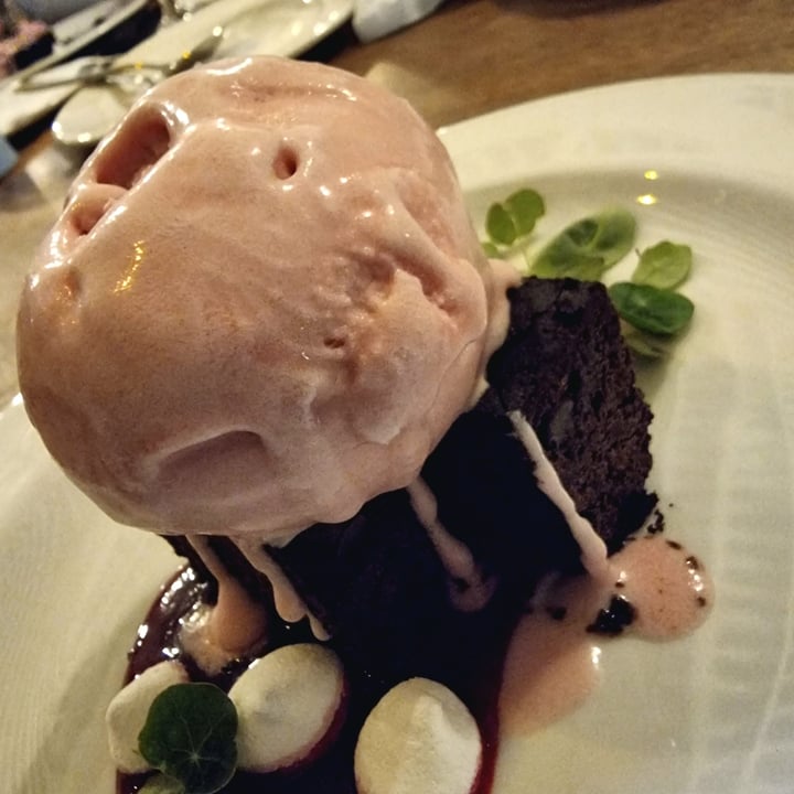 review photo of Delta Cafe & Don Quixote Vegan Brownies shared by @natsdoesvegan on 06 Feb 2022 - review