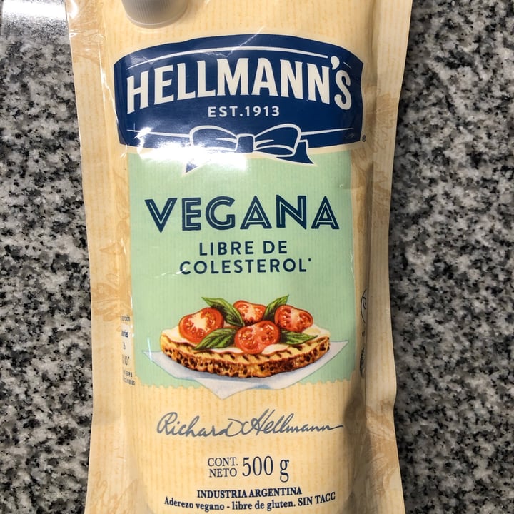 photo of Hellmann’s Hellman’s Vegan Mayonnaise shared by @jazminn on  15 Apr 2021 - review