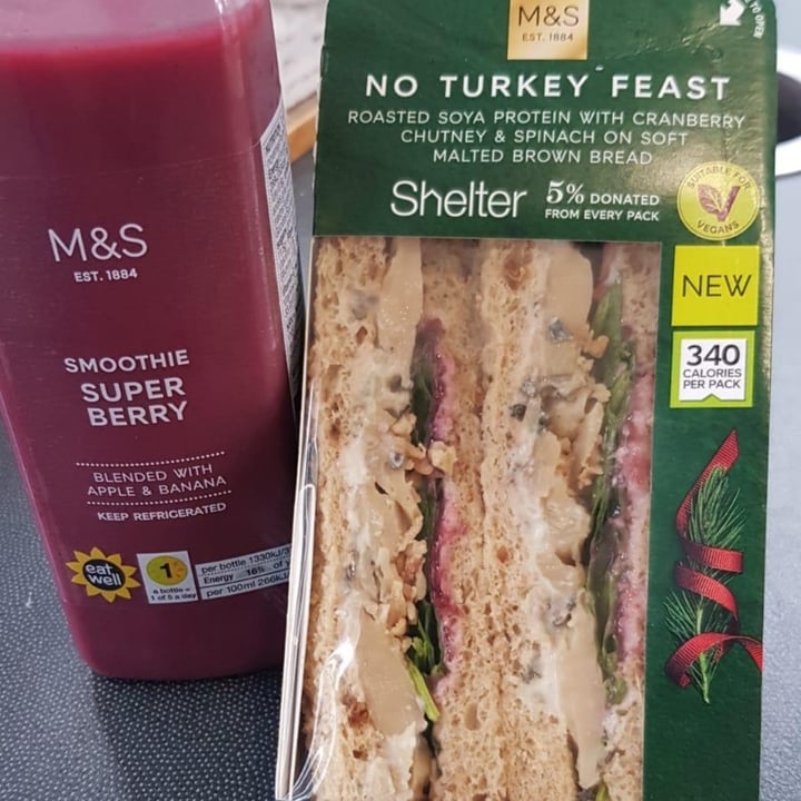 review photo of Plant Kitchen (M&S) No Turkey Feast shared by @jowad on 06 May 2020 - review