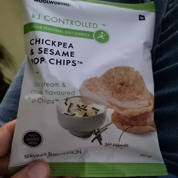 photo of Woolworths Food Chickpea & Sesame Pop Chips Sour Cream & Chives Flavoured shared by @lunascorner on  23 Jan 2021 - review